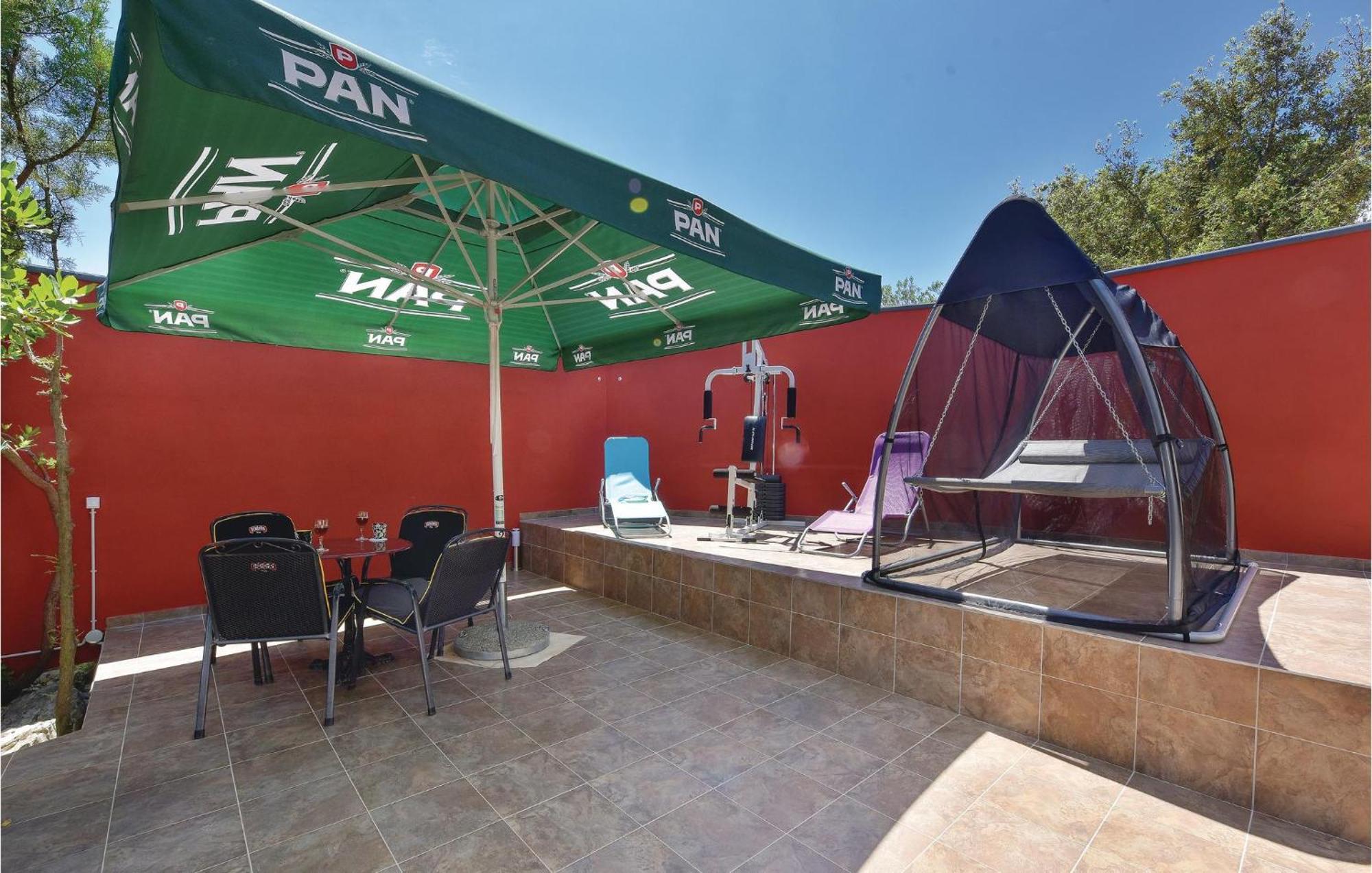 Stunning Home In Jezera With Wifi Exterior foto